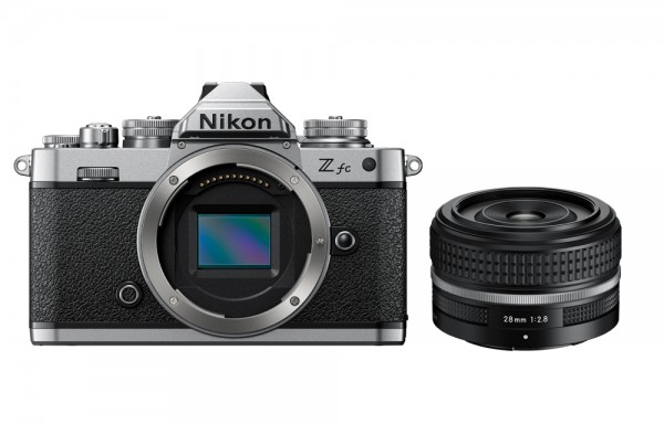 Nikon Z fc Body Set mit 28mm/2.8 Special Edition