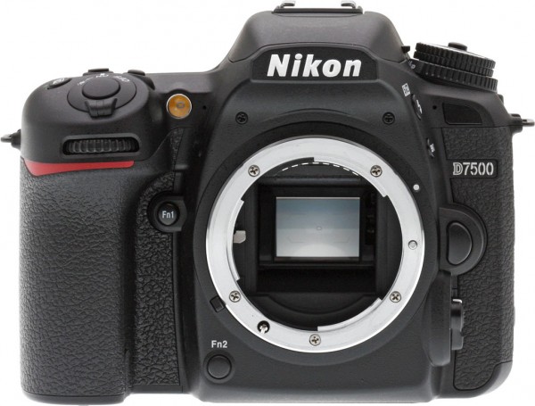 Nikon D7500 DSLR Body VBA510AE